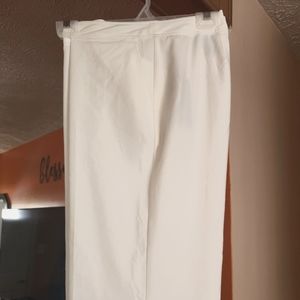 Evan-Picone size 14 off-white slacks